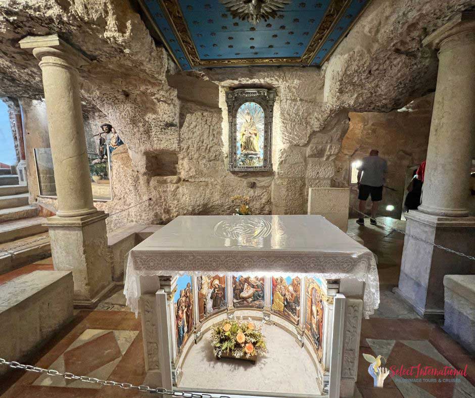 White Rock Grotto